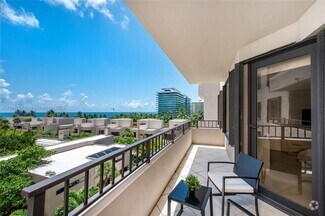 Building Photo - 201 Crandon Blvd