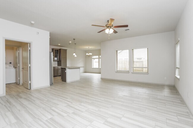 Foto del edificio - 7918 Cypress Country Dr