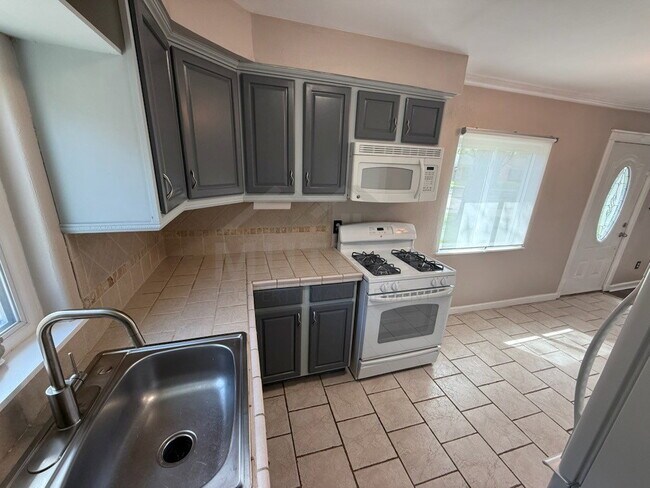 Foto del edificio - 28124 Brentwood St
