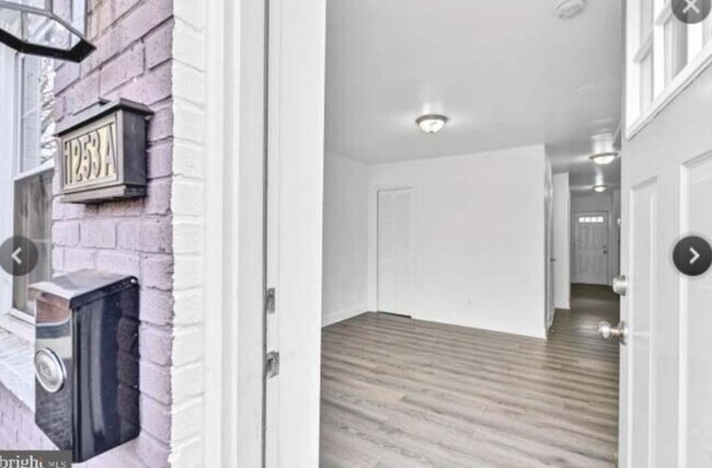 Foto del edificio - 1253 16th St NE