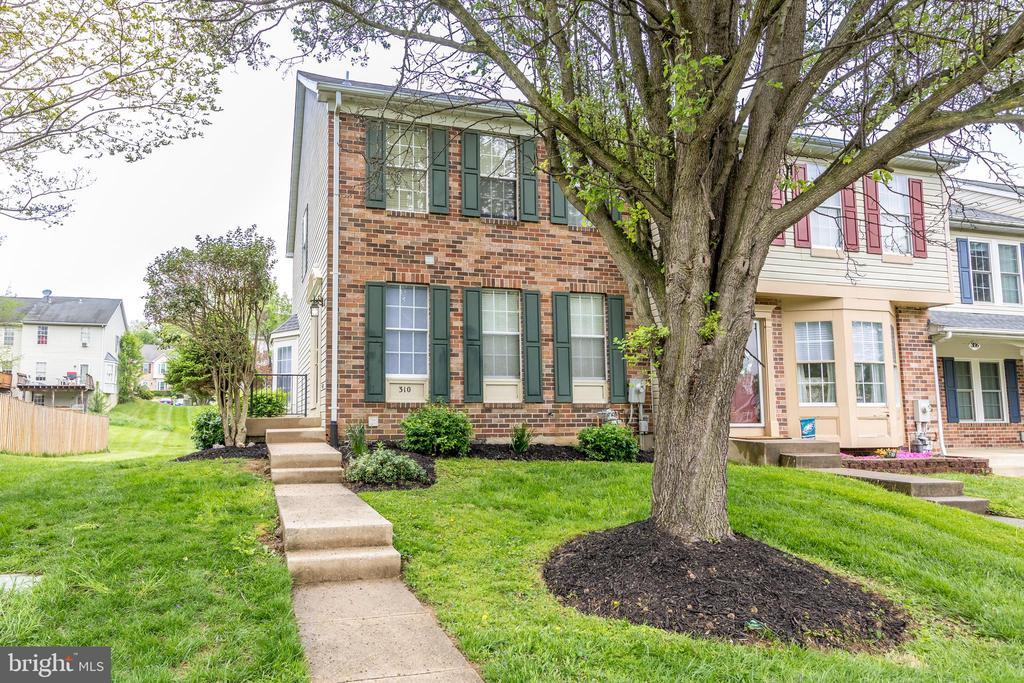 Foto principal - 310 Cinnabar Ln