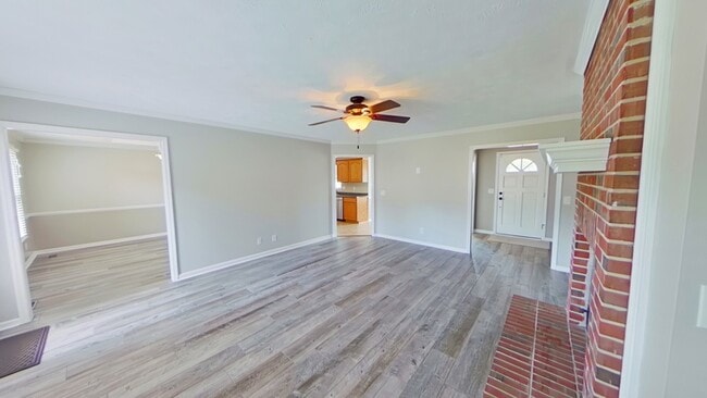 Foto del edificio - 867 Flintwood Rd