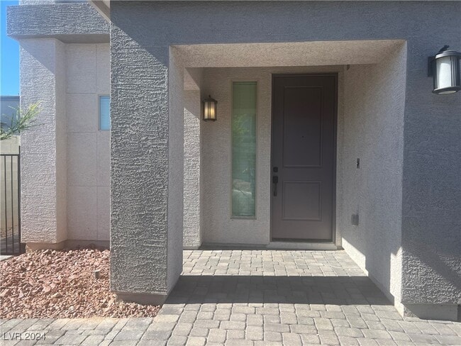 Foto del edificio - 624 Stone Hammer Ave