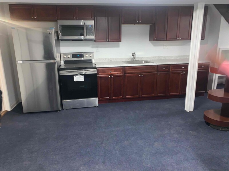 Primary Photo - 322 4th St