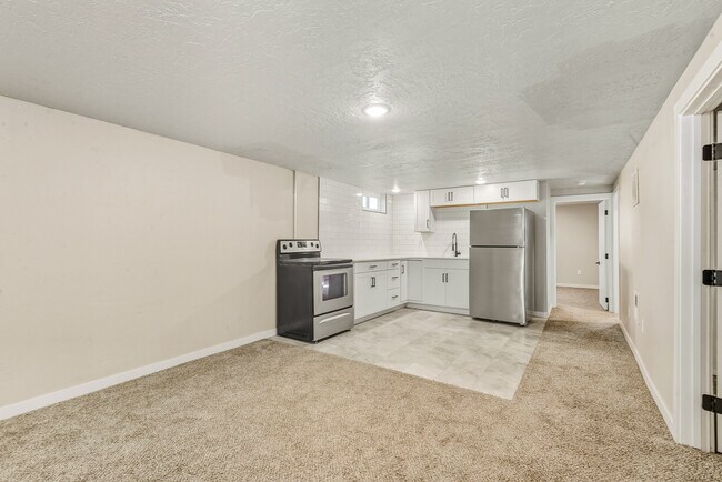 Foto del edificio - 2020 W Bedford Dr