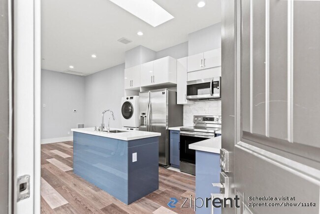 Building Photo - 42046 Paseo Padre Pkwy