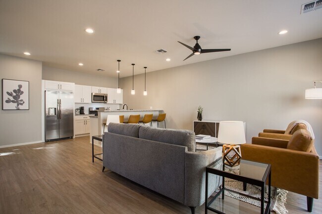 Foto del edificio - 1105 Silver Ave SW