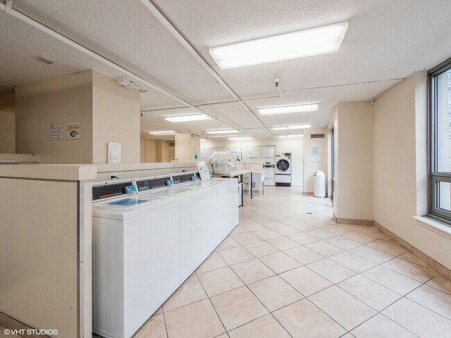 Foto del edificio - 440 N Wabash Ave