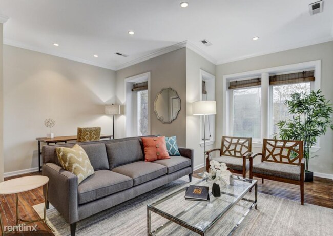 Foto del edificio - 2 br, 2 bath Condo - 822 7th st NE 2 Unit 2