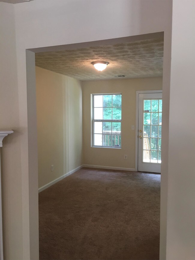Building Photo - 5720 Windfall Ln