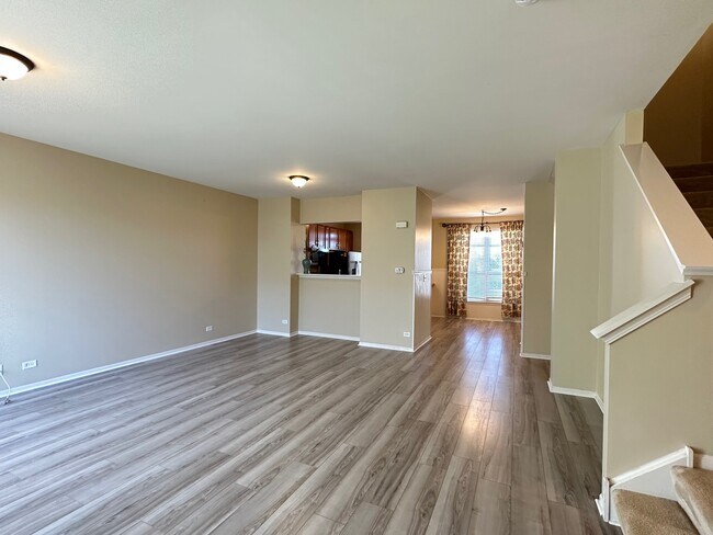 Building Photo - 3376 Bradbury Cir