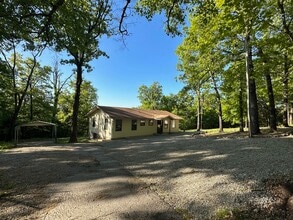 Building Photo - 732 Jason Cir Building Photo - 732 Jason Cir