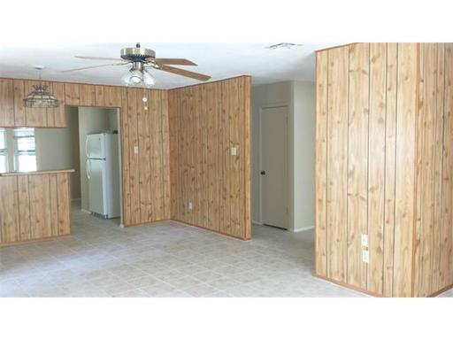 Building Photo - 1406 Double Creek Dr