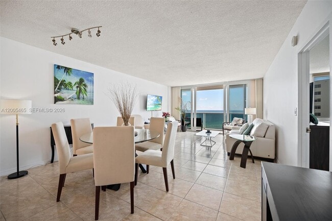 Foto del edificio - 3725 S Ocean Dr