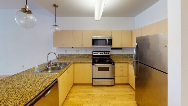Foto del edificio - 1 + 1 Stylish Condo in Prime DTLA Location...