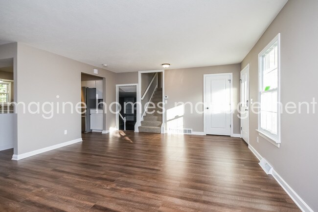 Foto del edificio - 15430 Howe Rd