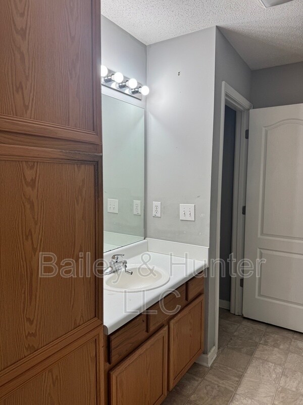 Foto del edificio - 3257 Cascade Parc Blvd SW