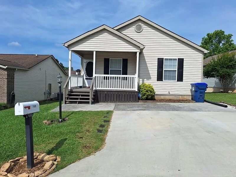 Primary Photo - 7409 Furness Way