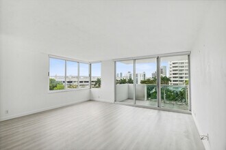 Building Photo - 1200 West Ave