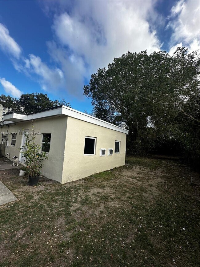 Foto del edificio - 11782 SW 213th St