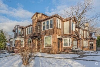 Building Photo - 1155 Saint Johns Ave