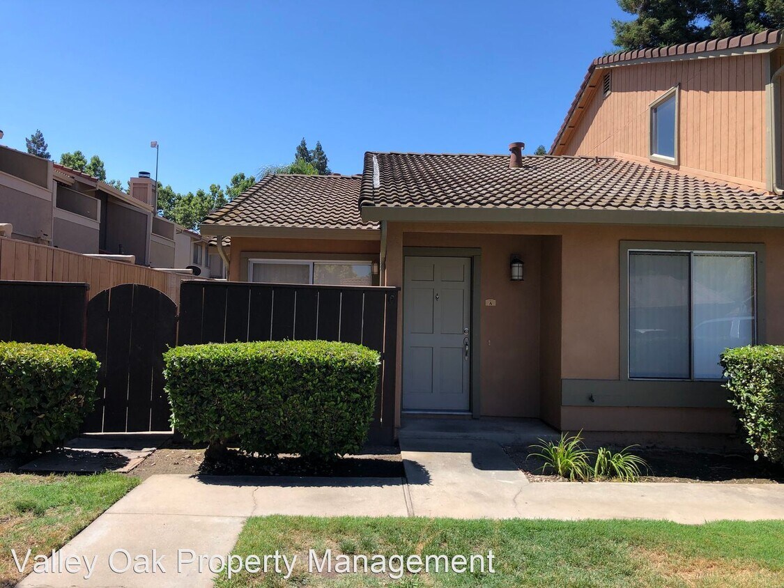 Primary Photo - 2 br, 2 bath House - 4010 Elmo Loop - A