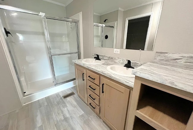 Building Photo - 6617 S Kimberly Dr