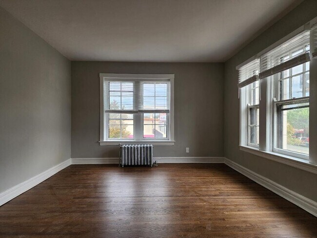 Foto del edificio - 1601 W Thome Ave