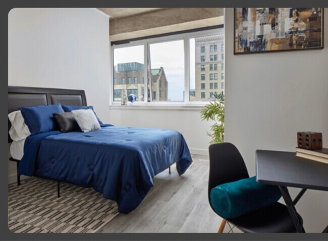 Foto del edificio - 10 Commerce Ct