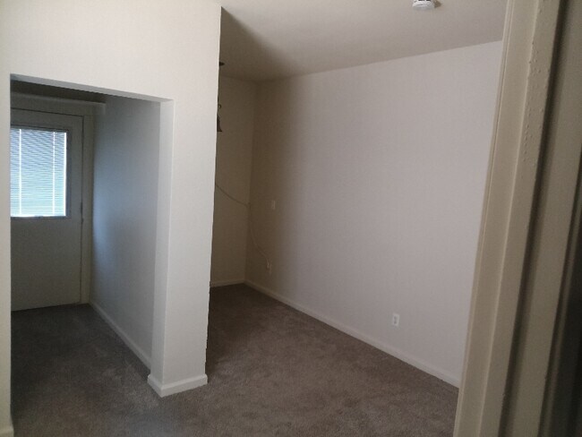 Foto del edificio - 1122 Bird St