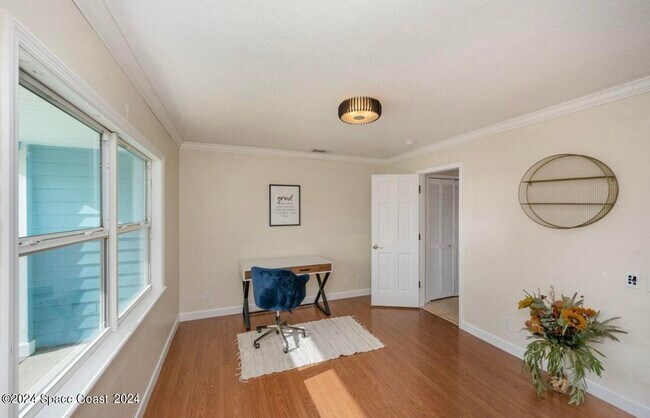 Building Photo - 3100 Demaret Dr