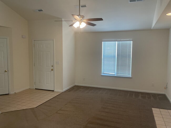 Building Photo - 4304 W Caleb Ct