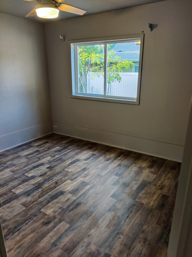 Building Photo - 6446 S Gove St