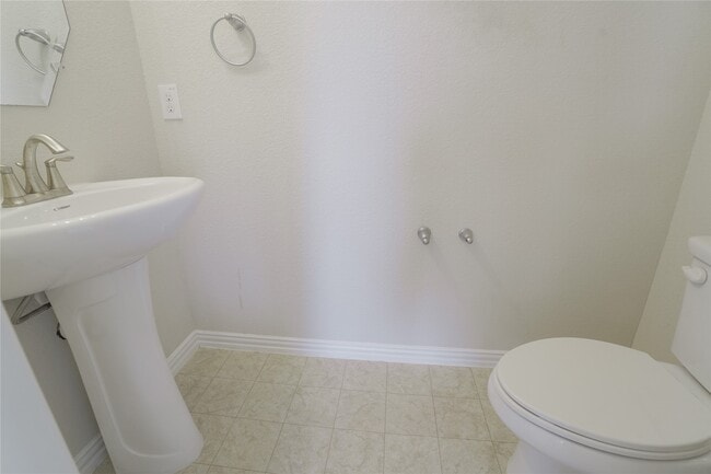 Building Photo - 2806 Old Draw Dr