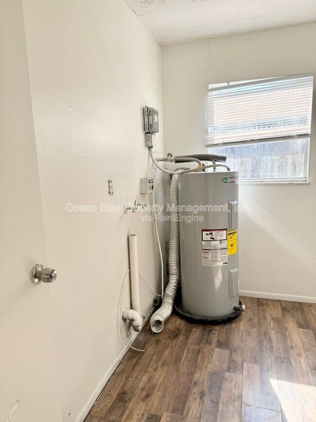 Foto del edificio - 15149 Avalon Ave