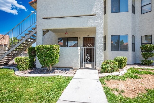 Foto del edificio - 2712 Beaver Creek Ct