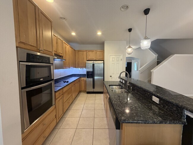 Foto del edificio - 505 Lake Eagle Ln