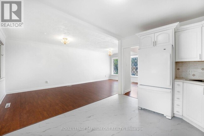 Building Photo - 139 McKee Ave