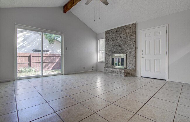 Foto del edificio - 3603 Rocky Hollow Trail