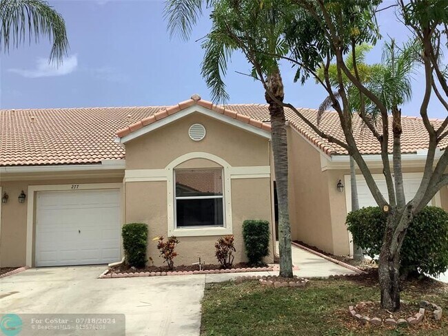 Foto del edificio - 277 Coral Trace Ct