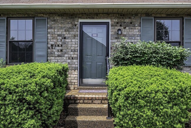 Foto del edificio - 200 Deerpoint Ct