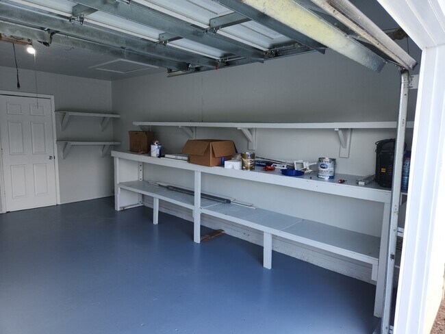 Cochera - 408 SE 16th St