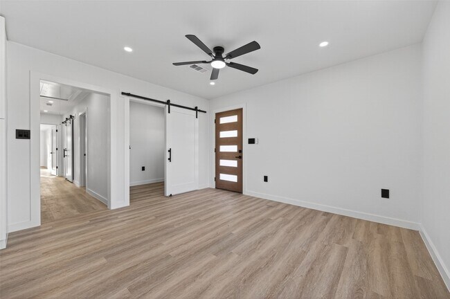 Foto del edificio - 6621 Jason St