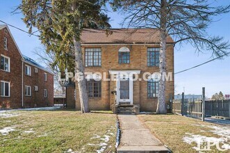 Building Photo - 3945 Torrance Dr