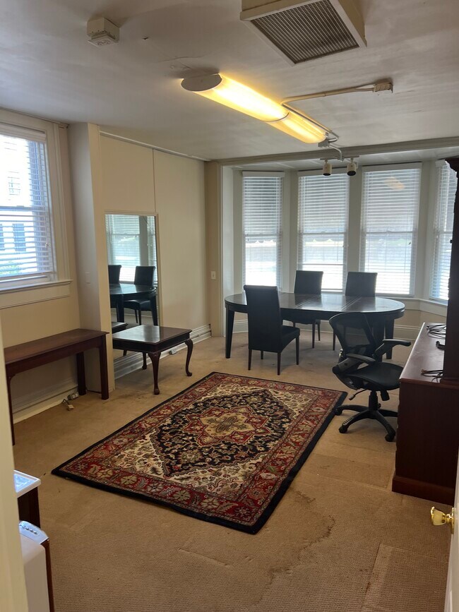 Office or Bedroom - 417 Georgia Ave