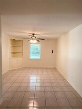 Building Photo - 5706 Parwill St