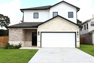 Building Photo - 16614 Bonnie Sean Dr Building Photo - 16614 Bonnie Sean Dr