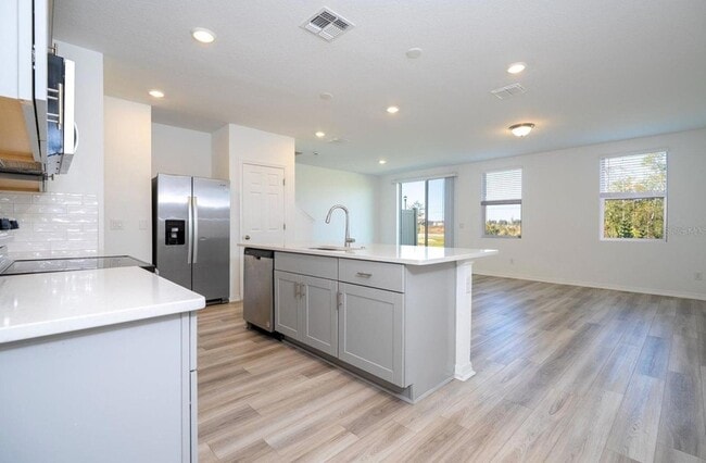 Photo - 4549 Burrowing Owl Lp Townhome