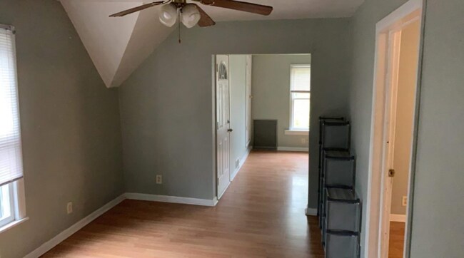 Foto del edificio - 710 Edgewood St