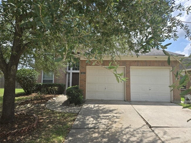 Foto del edificio - 4918 Grapevine Lake Ct